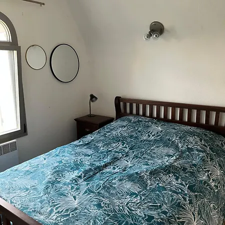 Medaillon, Prive Dans Villa, Vue *