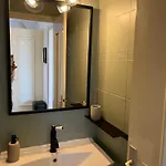 Apartment Medaillon, Prive Dans Villa, Vue