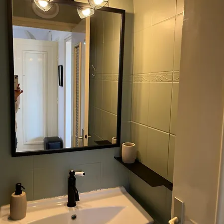 Apartment Medaillon, Prive Dans Villa, Vue