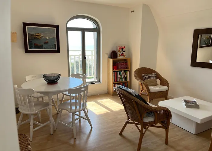 Medaillon, Prive Dans Villa, Vue Criel-sur-Mer